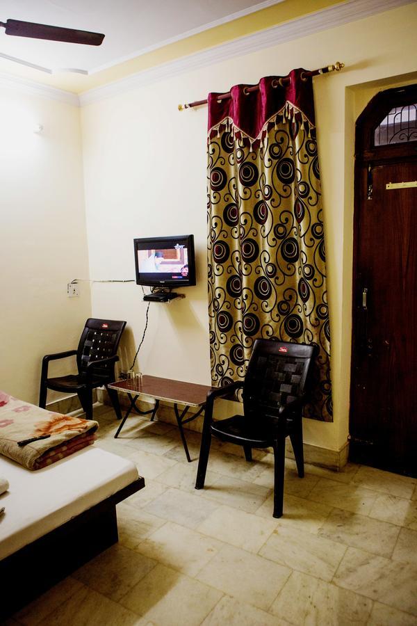 Hotel Venus International New Delhi Ngoại thất bức ảnh