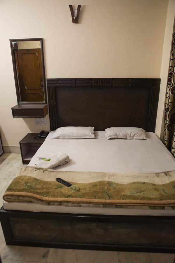 Hotel Venus International New Delhi Ngoại thất bức ảnh