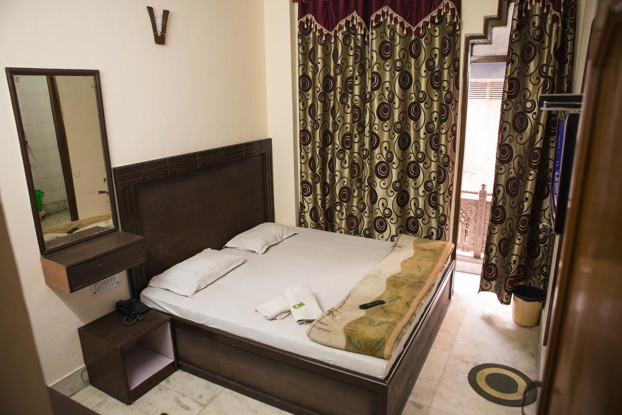 Hotel Venus International New Delhi Ngoại thất bức ảnh