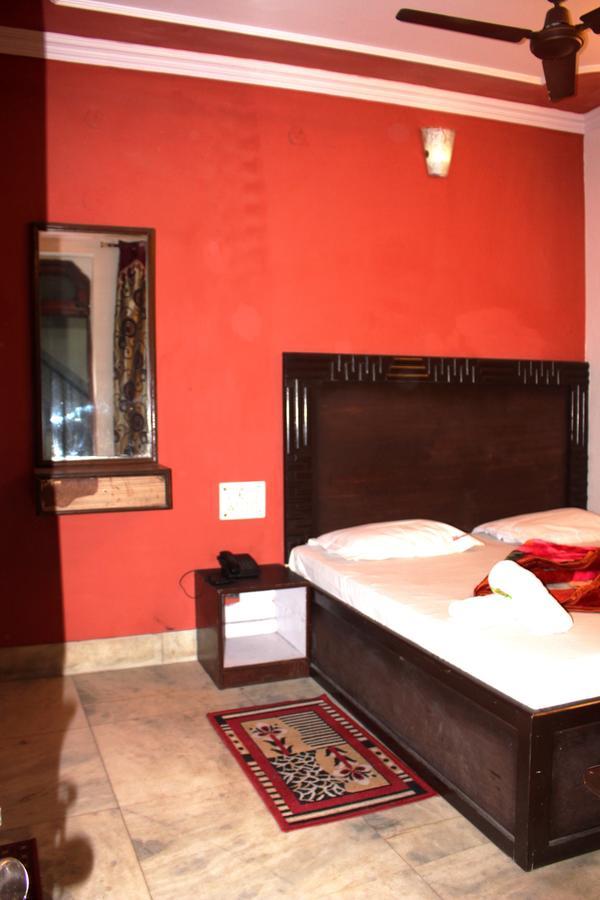 Hotel Venus International New Delhi Ngoại thất bức ảnh